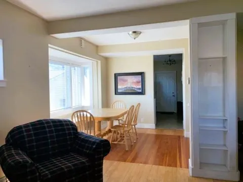 Alldredge House photo 3
