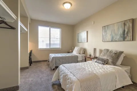 The Grand photo 4