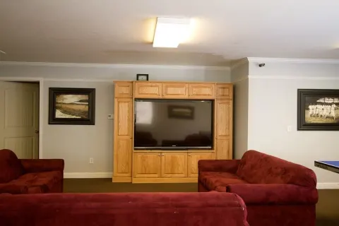 Shelbourne Apartments photo 4