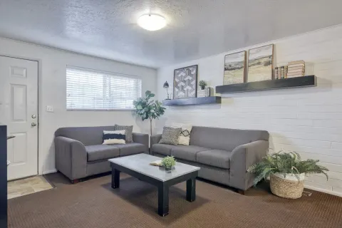 Allen's Sunrise Village photo 2
