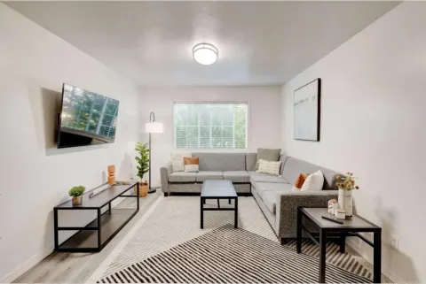 Camden Apartments photo 2