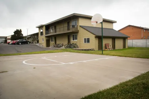 Arcadia Apartments photo 3