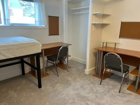 College Avenue Apartments photo 4