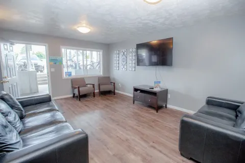 Georgetown Apartments photo 4
