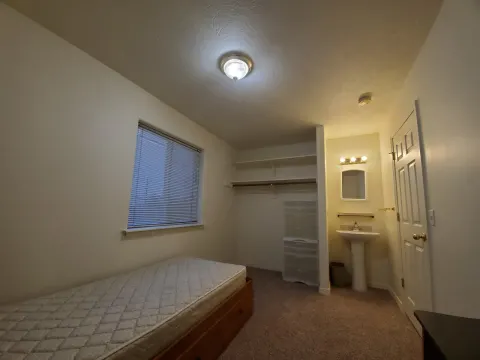 Abby Lane Manor photo 3