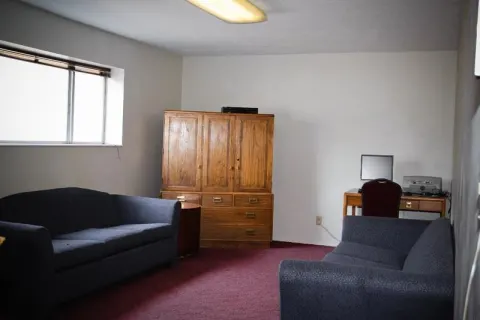 Davenport Apartments photo 5